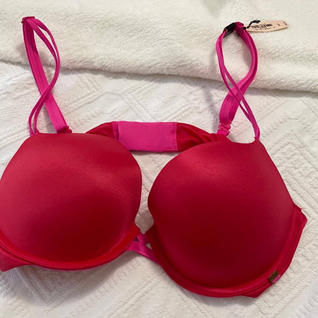Brand New Victoria Secret Bra